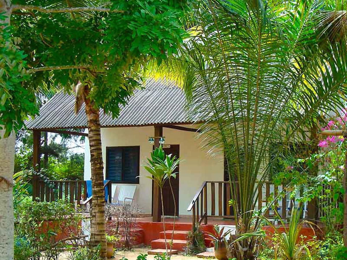 Hotel Village Vacances Awale Plage Grand-Popo Exterior photo